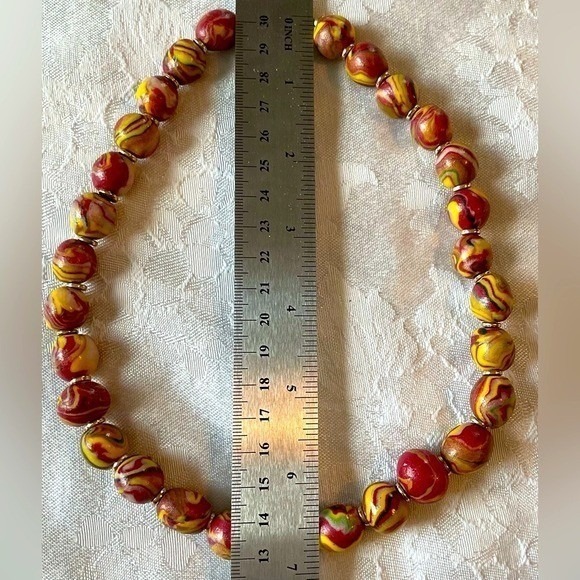 Marbled Bead Necklace Red Yellow Swirl Statement Choker - Picture 7 of 8